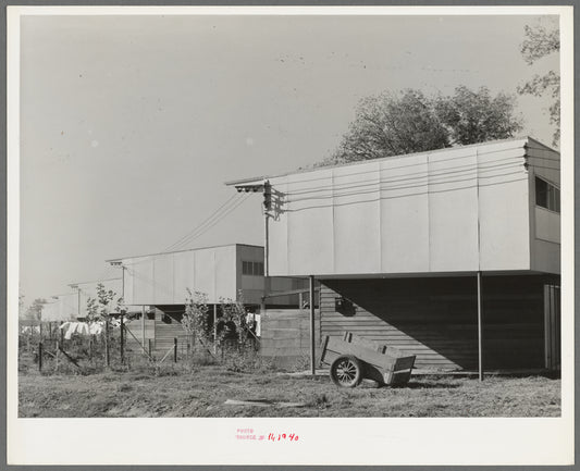 End of apartment house for permanent farm workers at the Yuba City FSA farm workers' camp. Yuba City, California