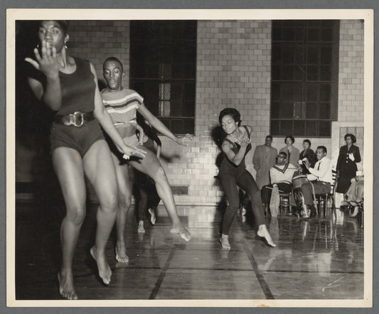 Eartha Kitt teaching a dance class at the Harlem YMCA