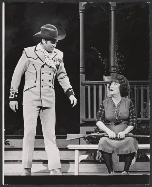 Bruce Yarnell and Ethel Merman in the stage production Annie Get Your Gun